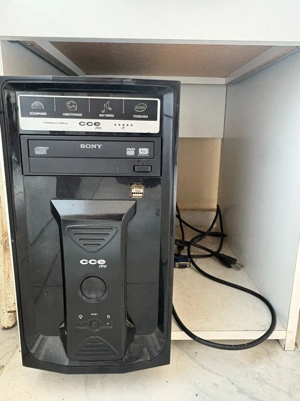 Computador Philips Widescreen LCD 15,6 - Foto 4