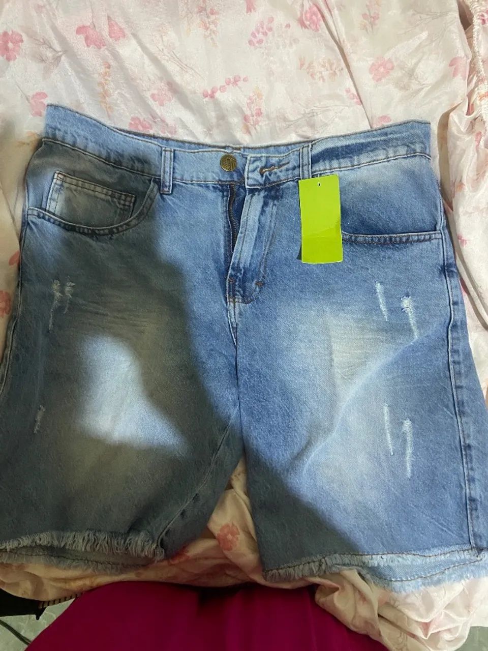 Vendo bermuda feminina nova