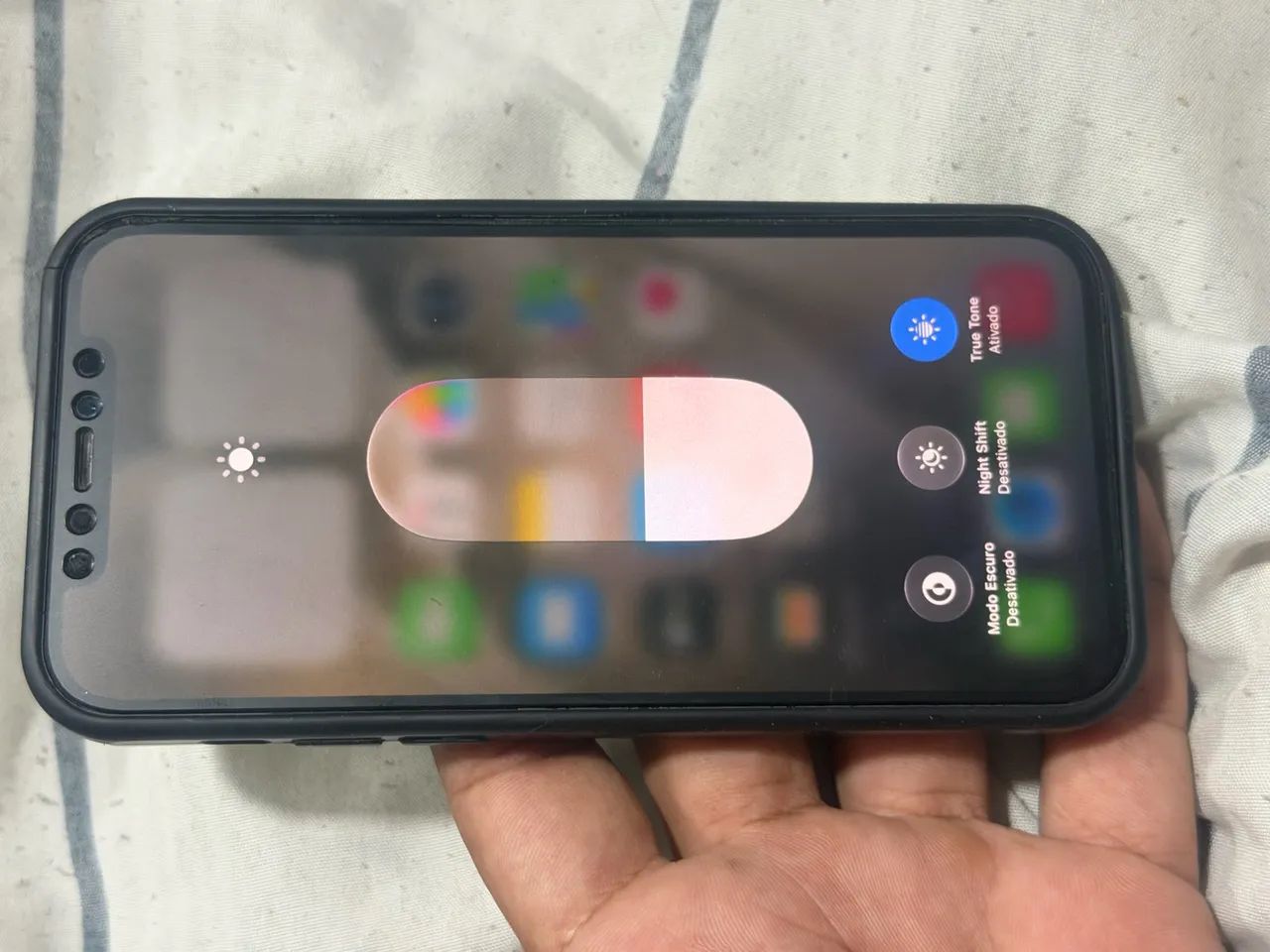 iPhone 12 Pro novinho pra vender e 1,600 - Foto 5