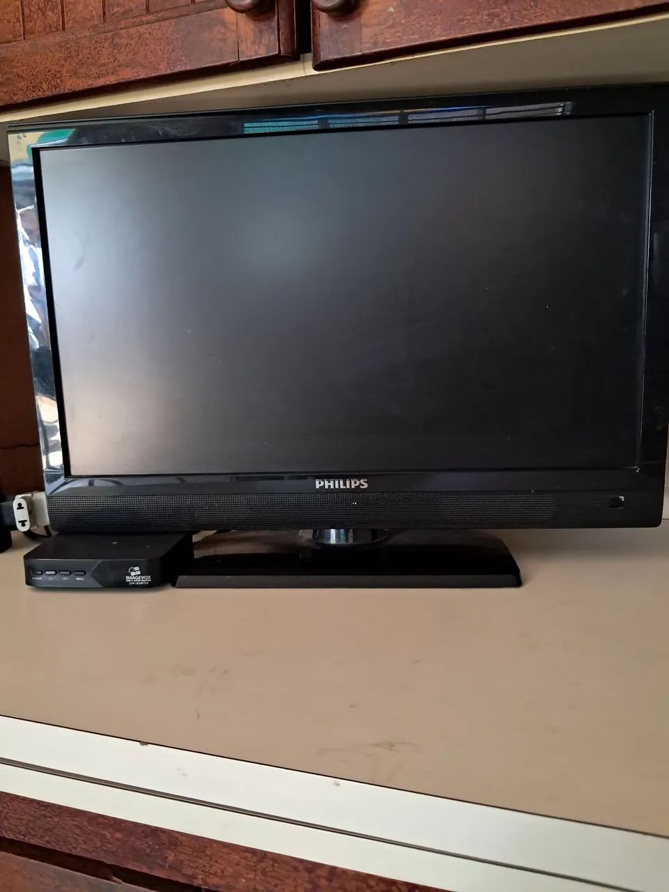Tv monitor Philips LCD 21.5 polegadas  com conversor  funciona perfeitamente  300.00  - Foto 4