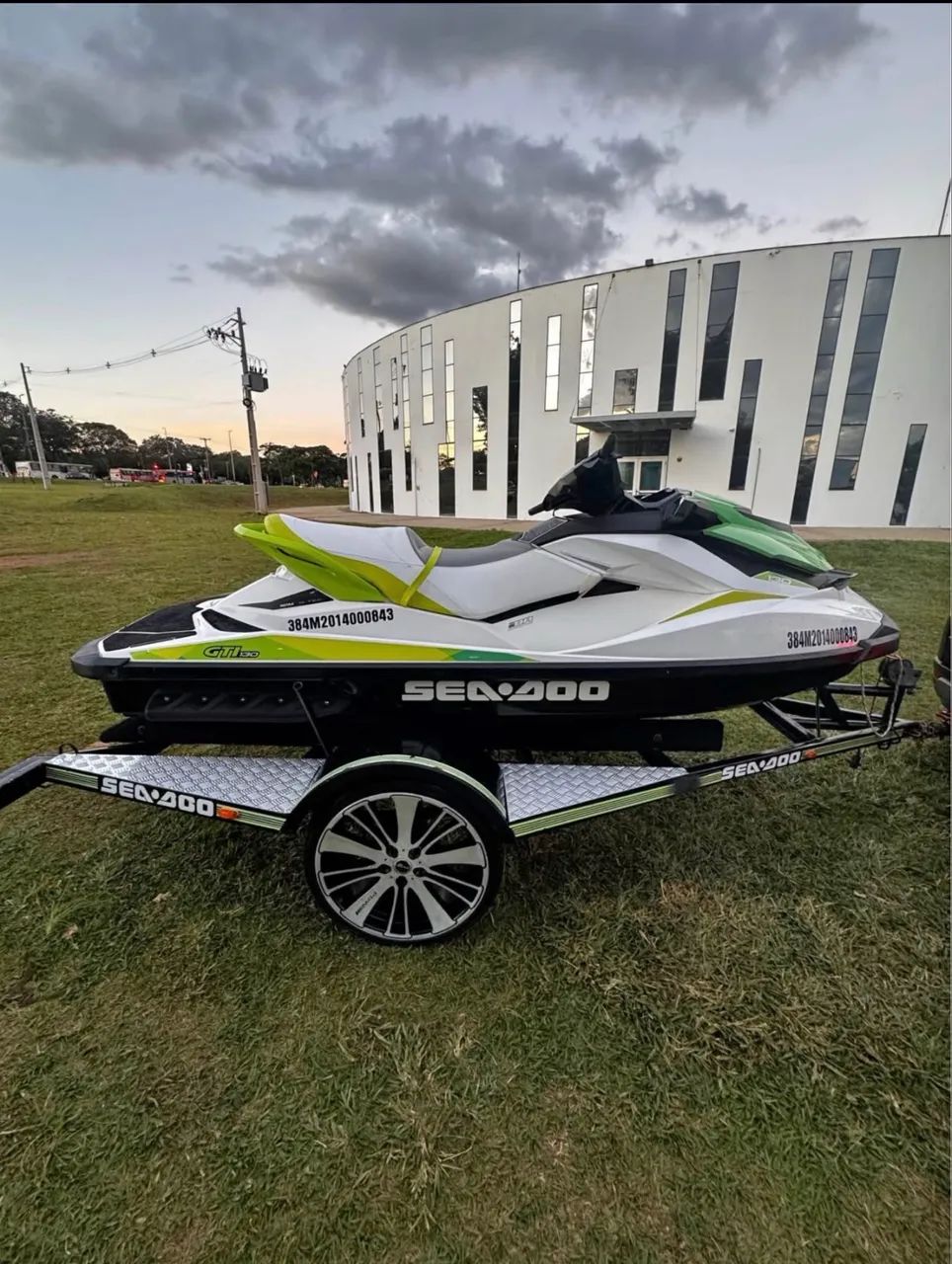 Jet ski 130hp