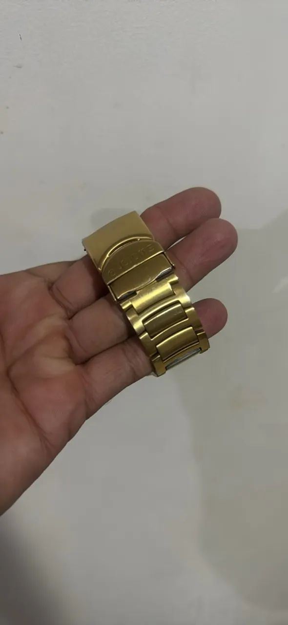 Relógio Swatch cara preta - Foto 4