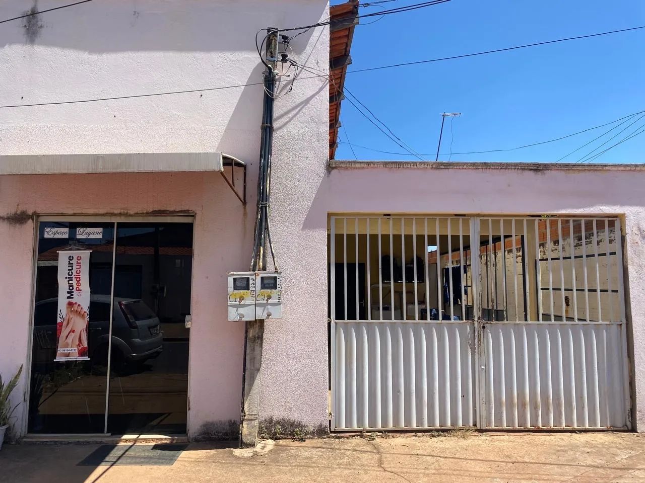 Vendo Uma casa com o Ponto comercial - Foto 4