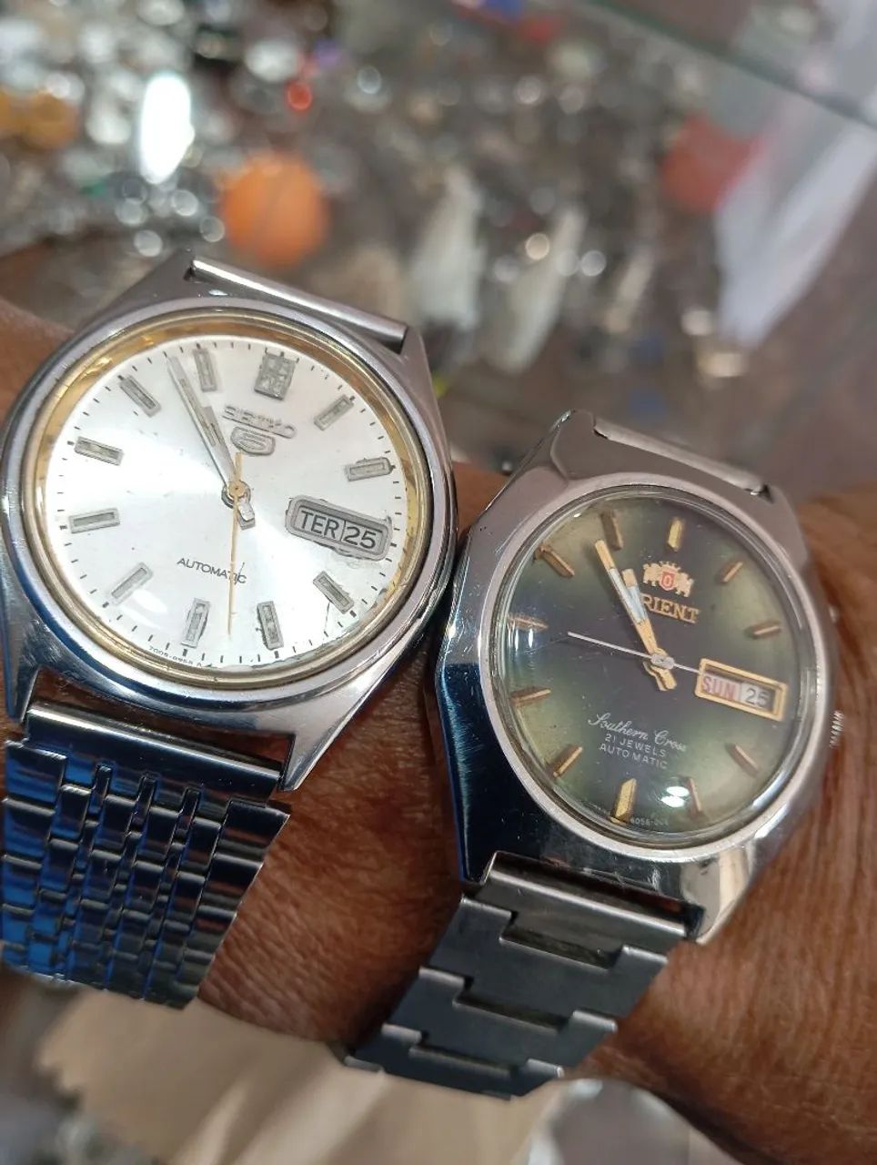 2 relógios Seiko e Orient, automático 