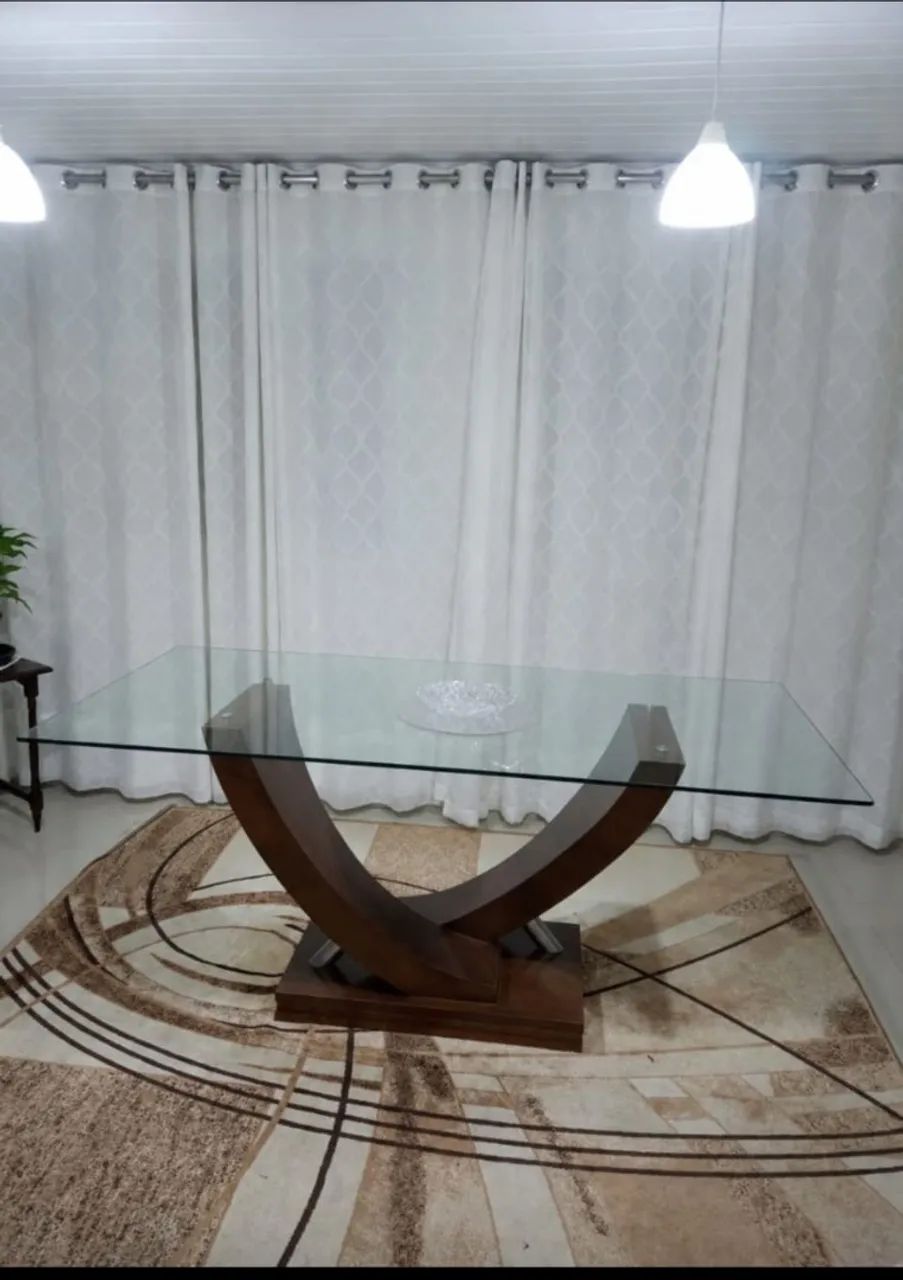 Mesa de jantar de vidro 