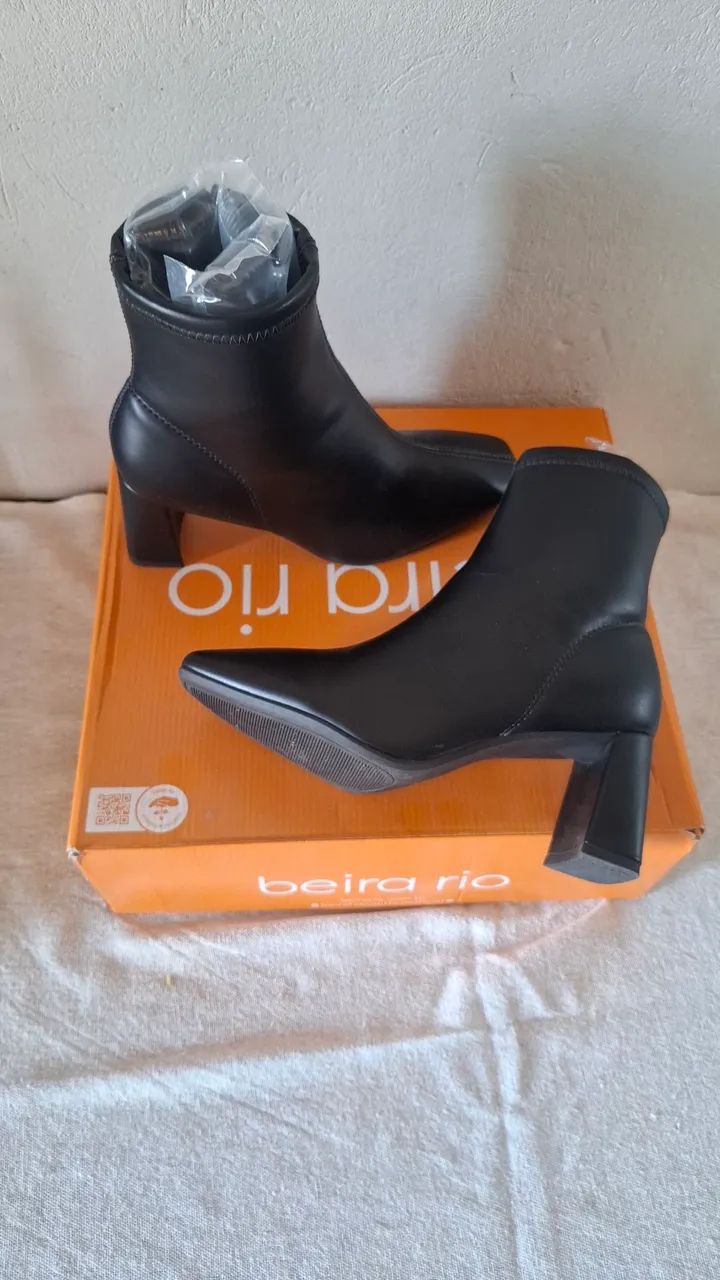 BOTA N°35 - Foto 2
