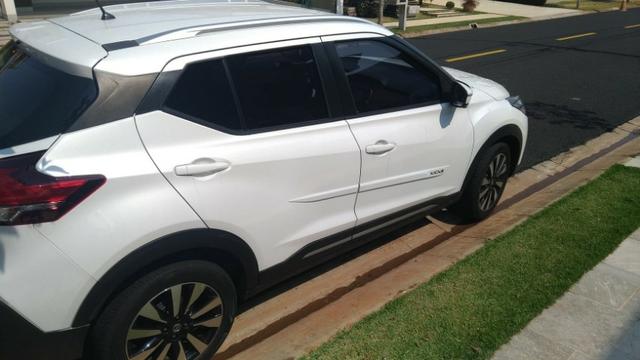 Nissan Kicks 16/17 branco perolizado 1.6 SL.CVT Flex 32000 km - Foto 3