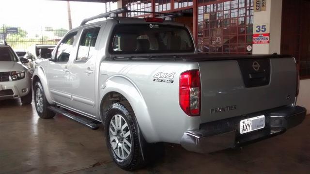 Frontier SL 4X4 190CV Tb Diesel Automática 2014 - Foto 16