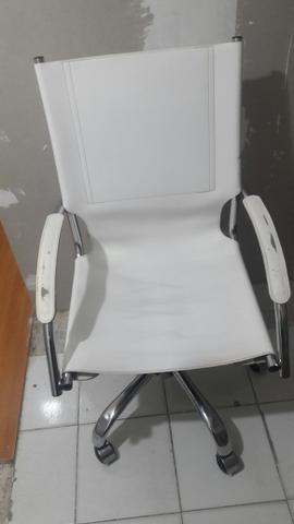 Cadeira giratória