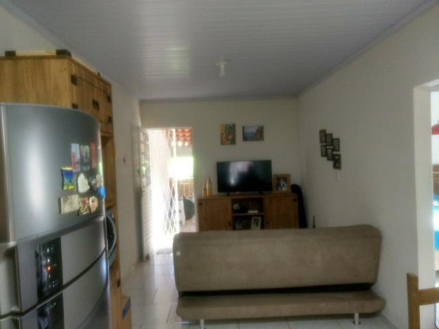 Alugo casa com dois quartos - Foto 7