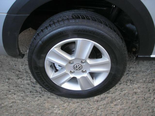Saveiro CE 1.6 Trendline - Foto 7