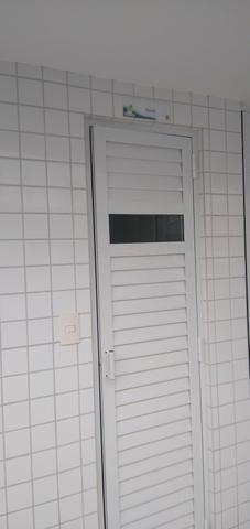Vende-se lindo AP 01 quarto, projetado, vista mar no Edifício Marítimus na Península - Foto 17