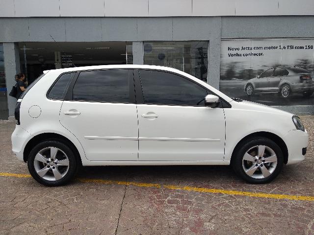 Polo 1.6 completão e super conservado - Foto 5