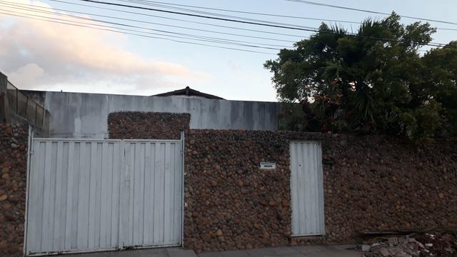 Duas casas grandes com 4 e 5 quartos mas 7 pontos comerciais para vender na iputinga - Foto 3