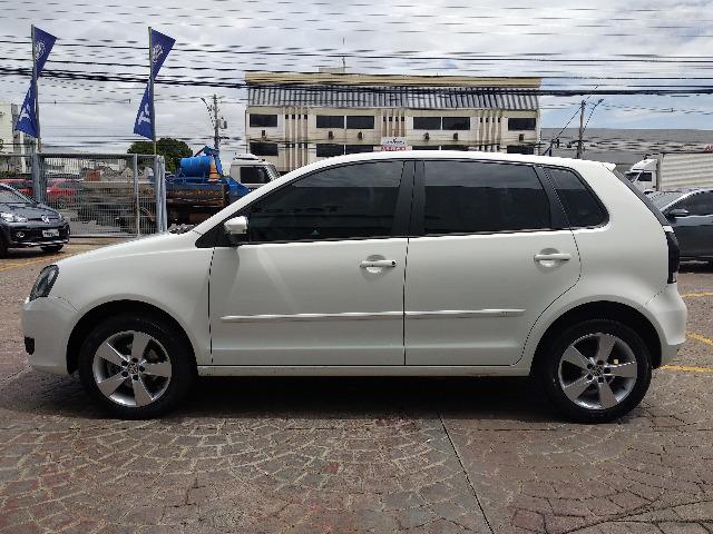 Polo 1.6 completão e super conservado - Foto 2