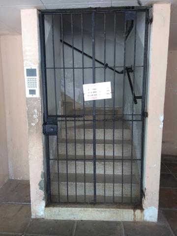 Vende - se apartamento no janga - Foto 2