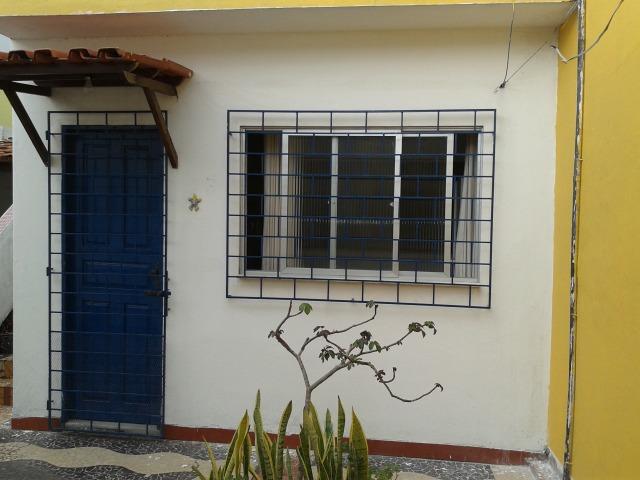 Kitinet mobiliada no Pontal - Foto 2