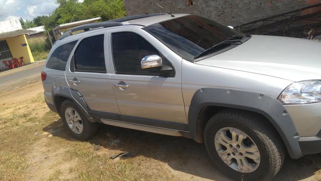 Vende-se carro completo - Foto 2