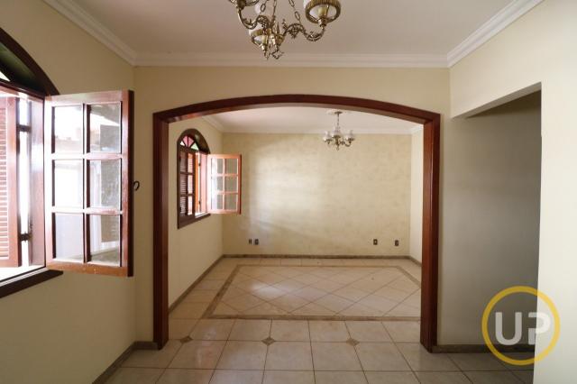 Casa à venda com 3 dormitórios em Monte castelo, Contagem cod:UP6468