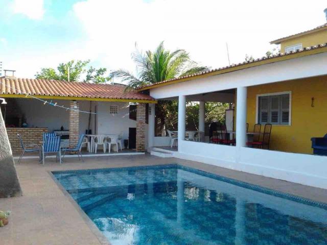 Alugo linda casa no pecém fim de semana com 4 suítes, piscina e deck r$ 600,00 de sexta a