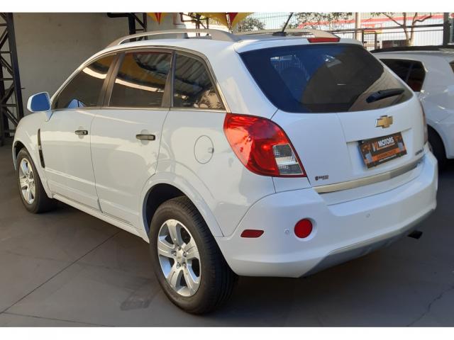 Chevrolet Captiva 2.4 SIDI 16V GASOLINA 4P AUTOMATICO - Foto 2