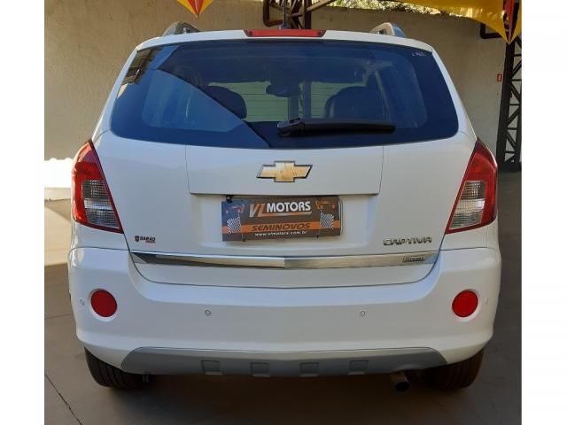 Chevrolet Captiva 2.4 SIDI 16V GASOLINA 4P AUTOMATICO - Foto 3