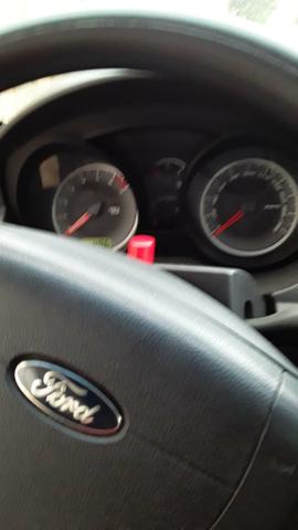 Vende fiesta 14.700 - Foto 5