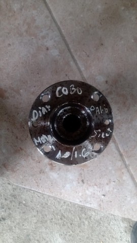 Cubo Roda dianteira Fiat Palio Siena 1.0  1.6