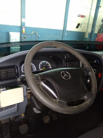 MB 1016 BAU FRIGORÍFICO