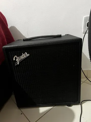 Combo Fender Amplificador de Contrabaixo Rumble 25 V3