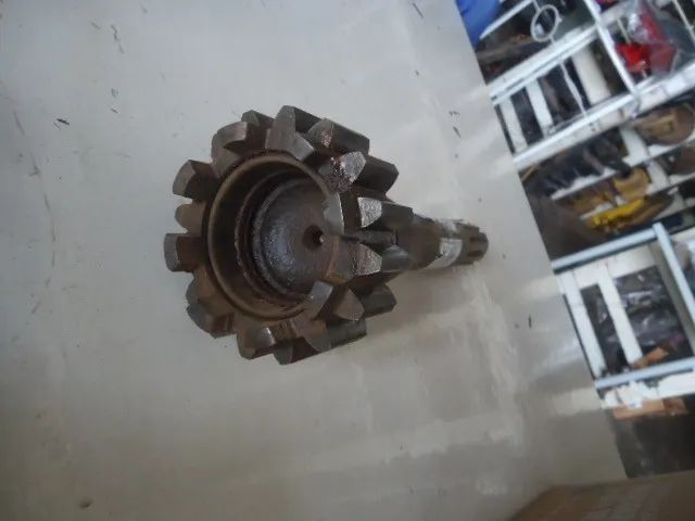 Eixo piloto trator Fordson Major usado  - Foto 2