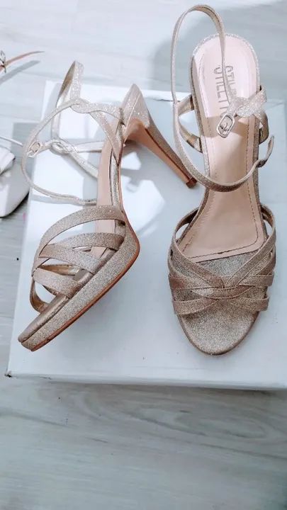 Lote Sandálias n°39  - Foto 3