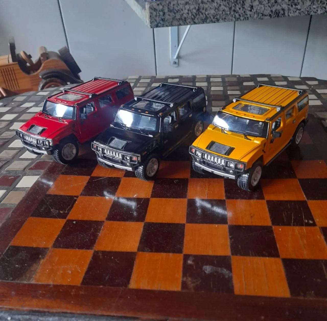 Miniatura de carro escala 1:32 Hummer 2008 - Foto 3
