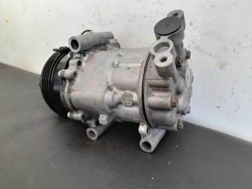 Compressor Ar Condicionado Renault Clio 1.0 16v Sanden - Foto 3