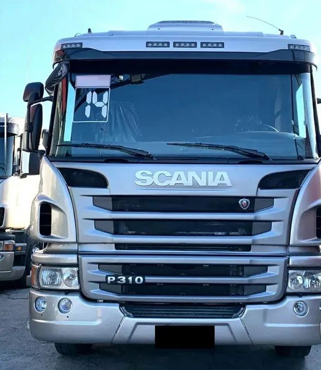 Scania P 310 (2014) Carroceria 8x2 - Foto 2