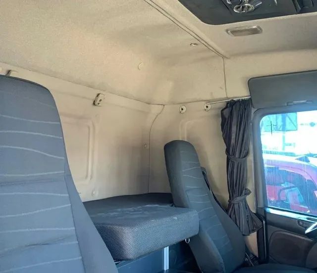 Scania P 310 (2014) Carroceria 8x2 - Foto 6