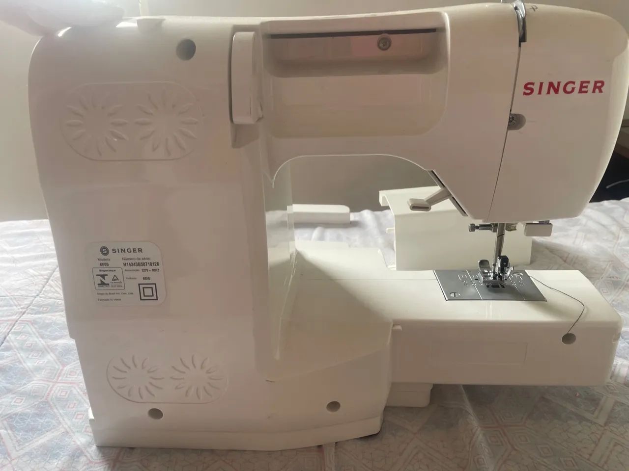 Máquina de Costura Singer Starlet - Foto 4