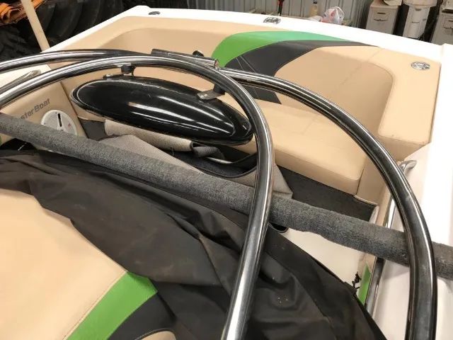 Lancha Masterboat 590 proski - Foto 2