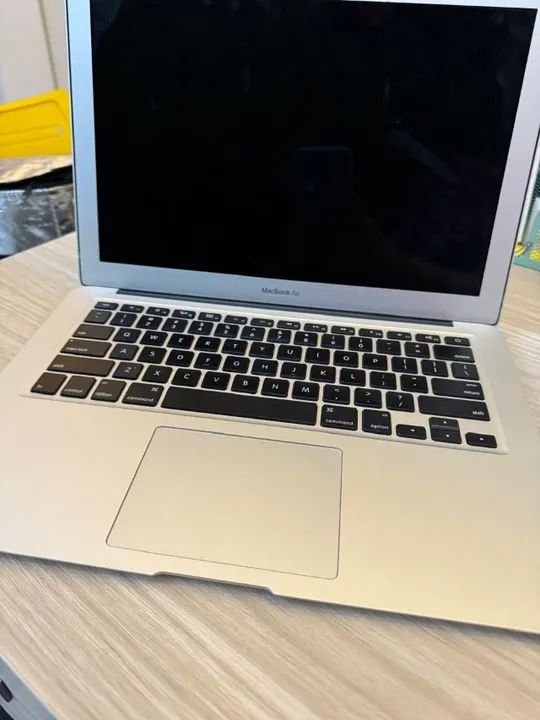OPORTUNIDADE! NOTEBOOK APPLE MACBOOK AIR 13 1,8ghz 8gb 128gb Ssd Nqd32 2017