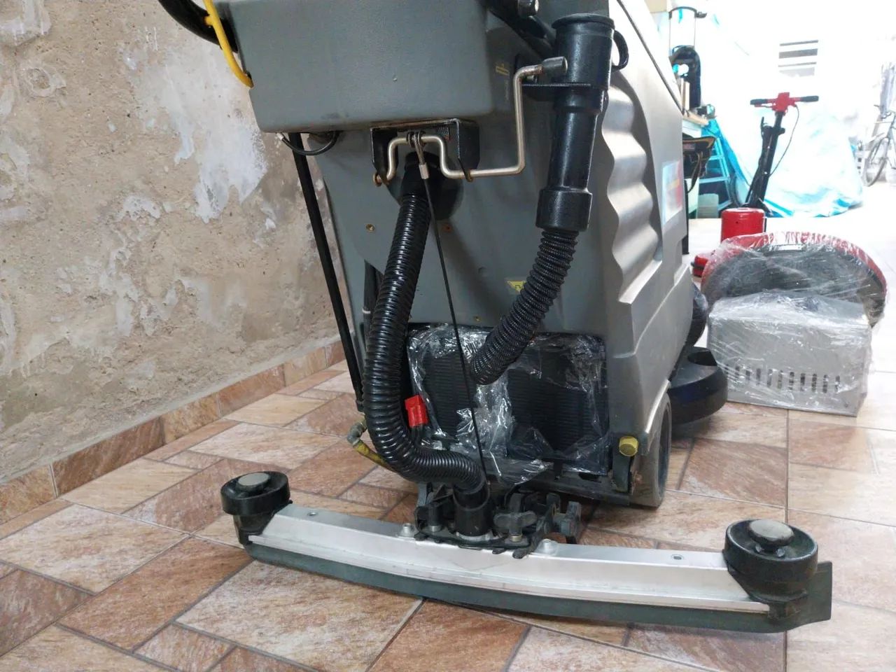Lavadora automática Karcher bateria  - Foto 4