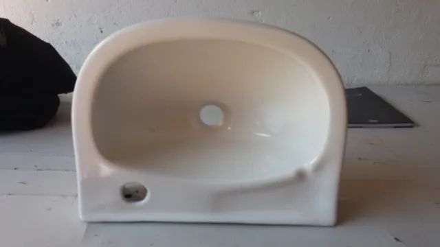 Pia para Banheiro ou Lavabo - Oferta Imperdível!  Está em busca de uma pia elegante 