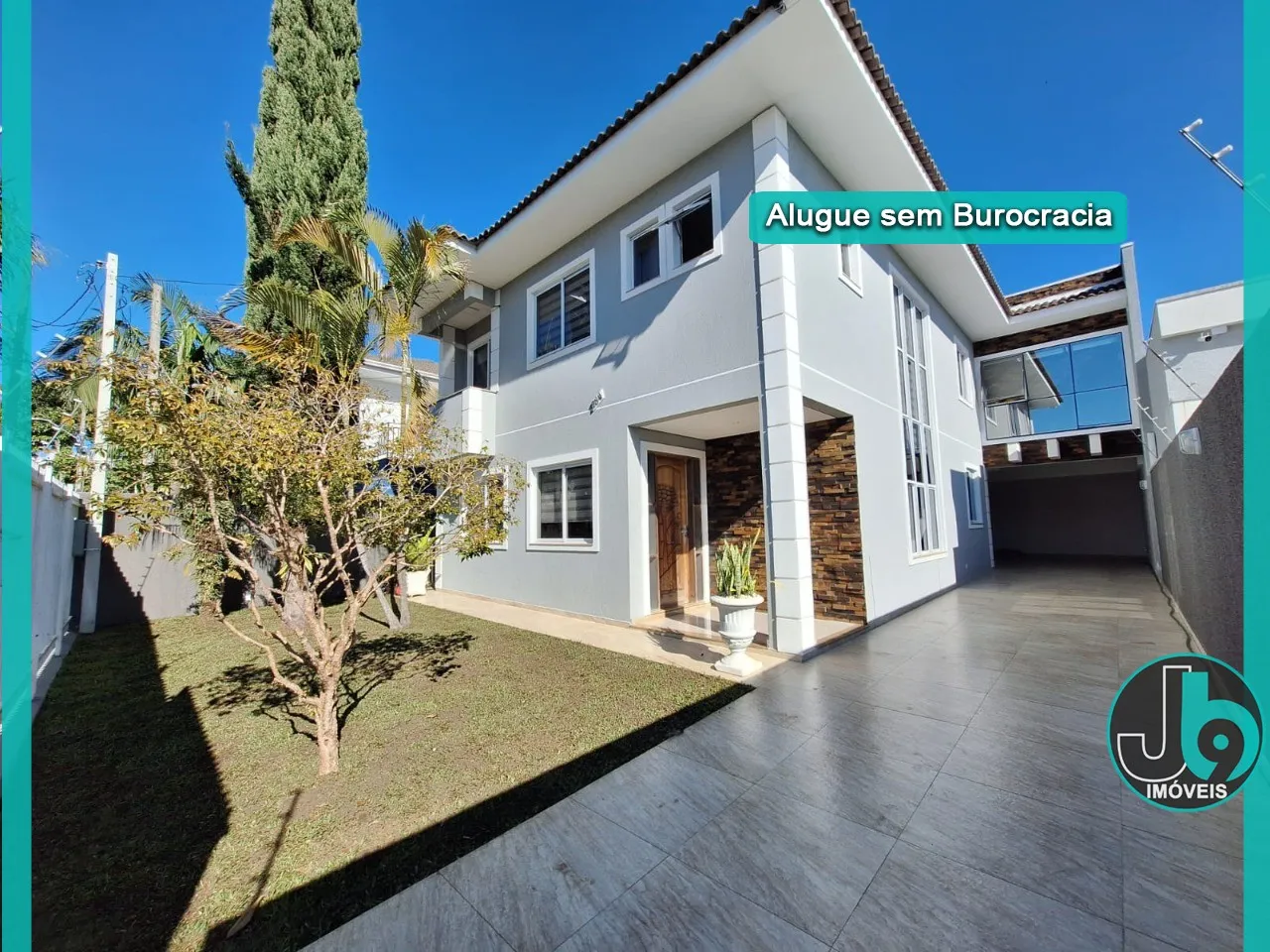 Sobrado para alugar com 290m² no Bairro Afonso Pena em São José dos Pinhais com 5 quartos,