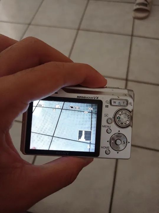 Câmera Digital Sony Cybershot 7.2 megapixels  - Foto 2