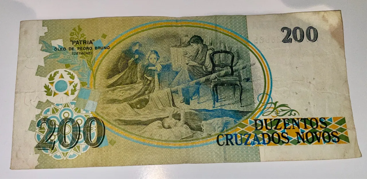 "nota de 200 cruzeiros" no Brasil