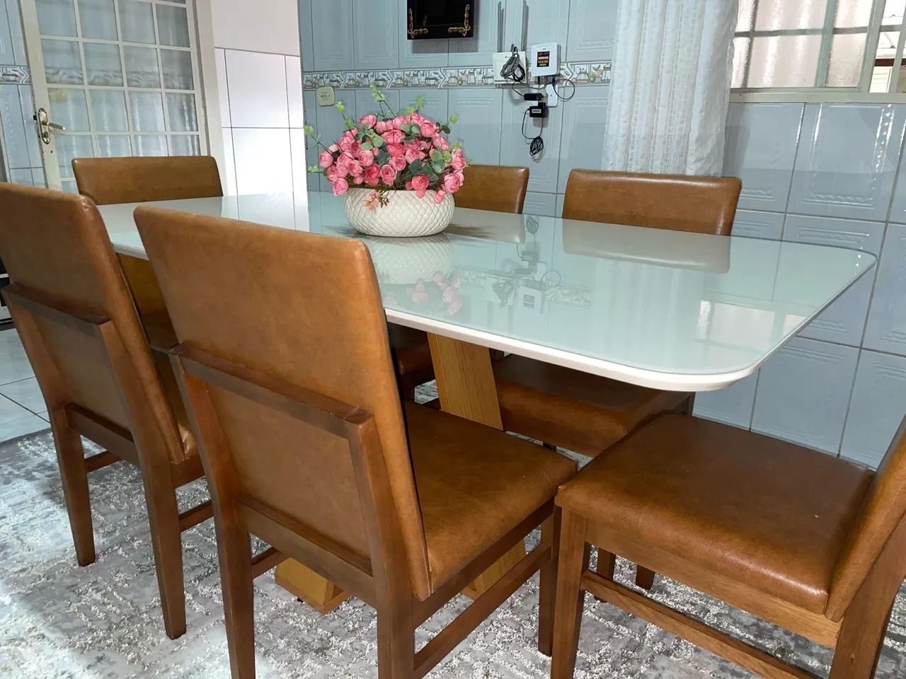 Mesa de jantar nova pronta entrega de madeira  - Foto 2