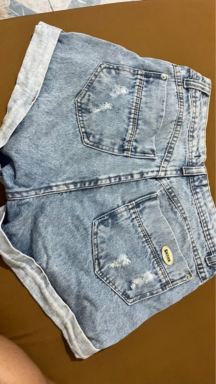 Short Jeans Feminino Destroyed