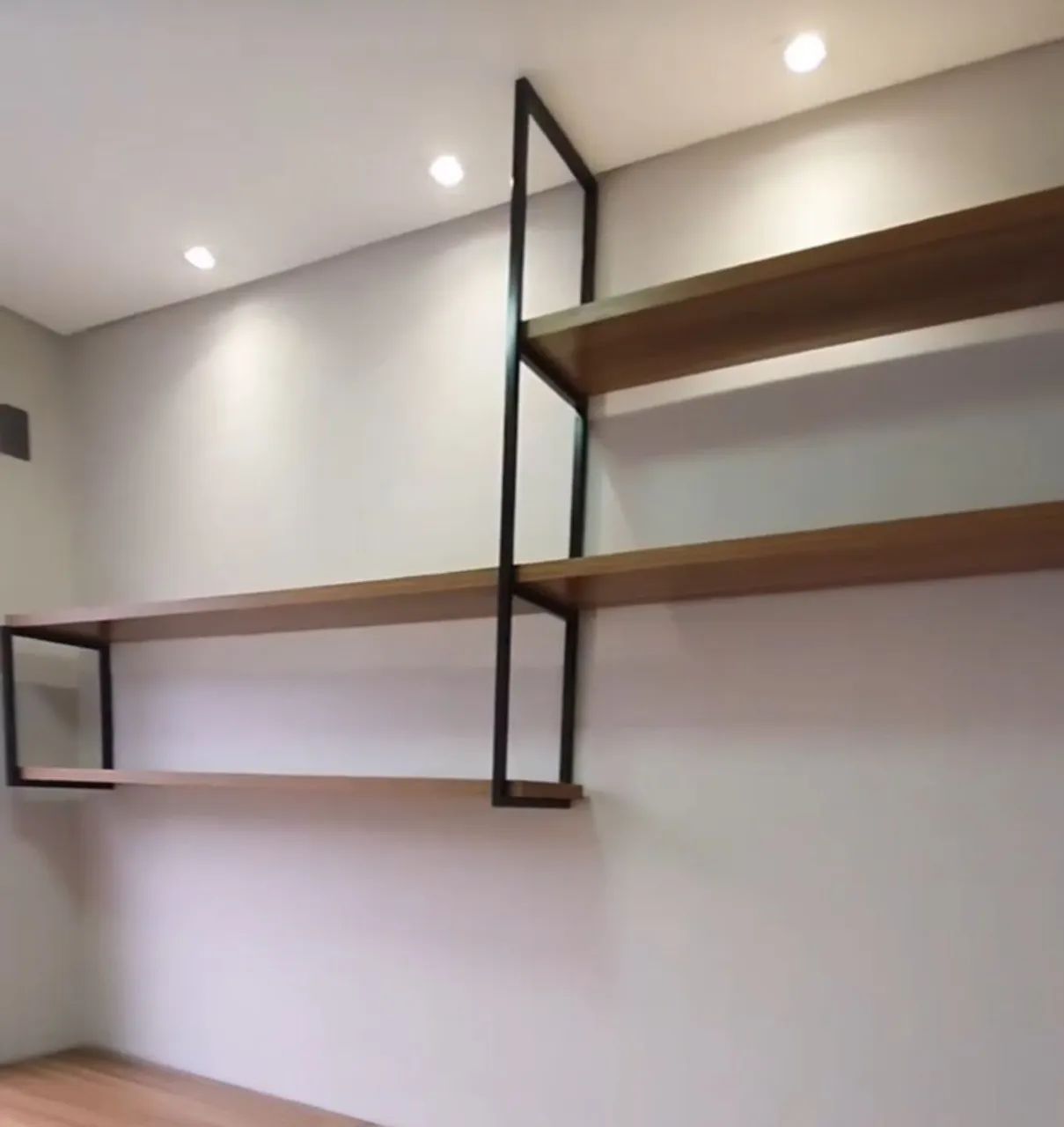 Prateleira Industrial Nova 2.70m  Design Moderno