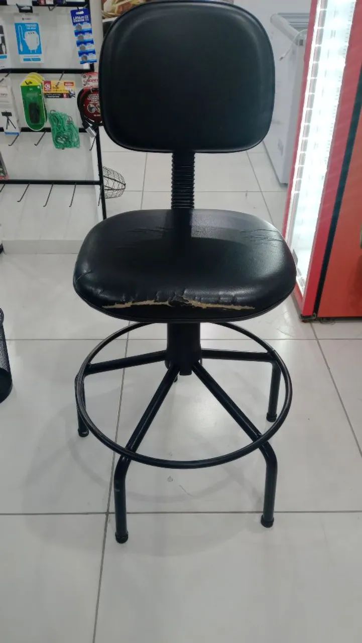 Cadeira para checkout  - Foto 2