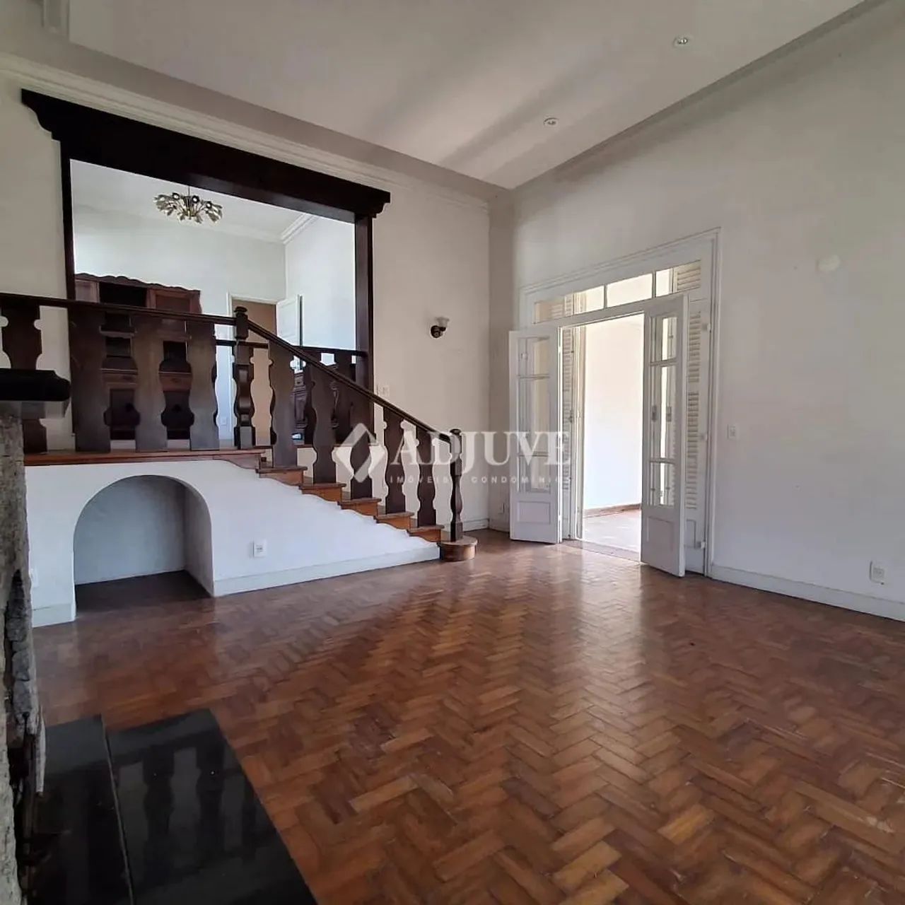 Casa à venda 3 Quartos, 3 Suites, 4 Vagas, 980M², Valparaíso, Petrópolis - RJ - Foto 5
