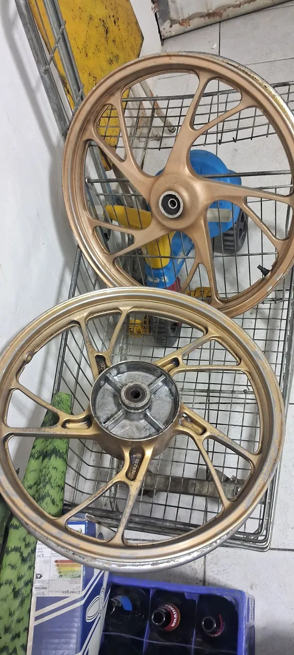 Rodas de liga leve douradas para moto